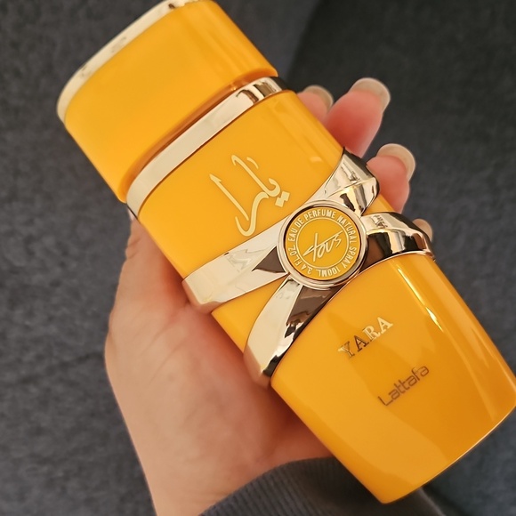 Lattafe Yara Perfume - Picture 2 of 5